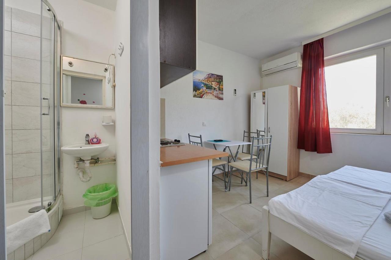 Apartments Balote Trogir Luaran gambar