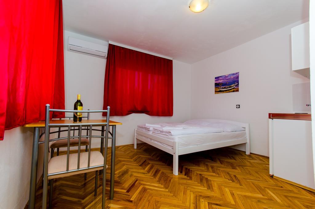 Apartments Balote Trogir Bilik gambar