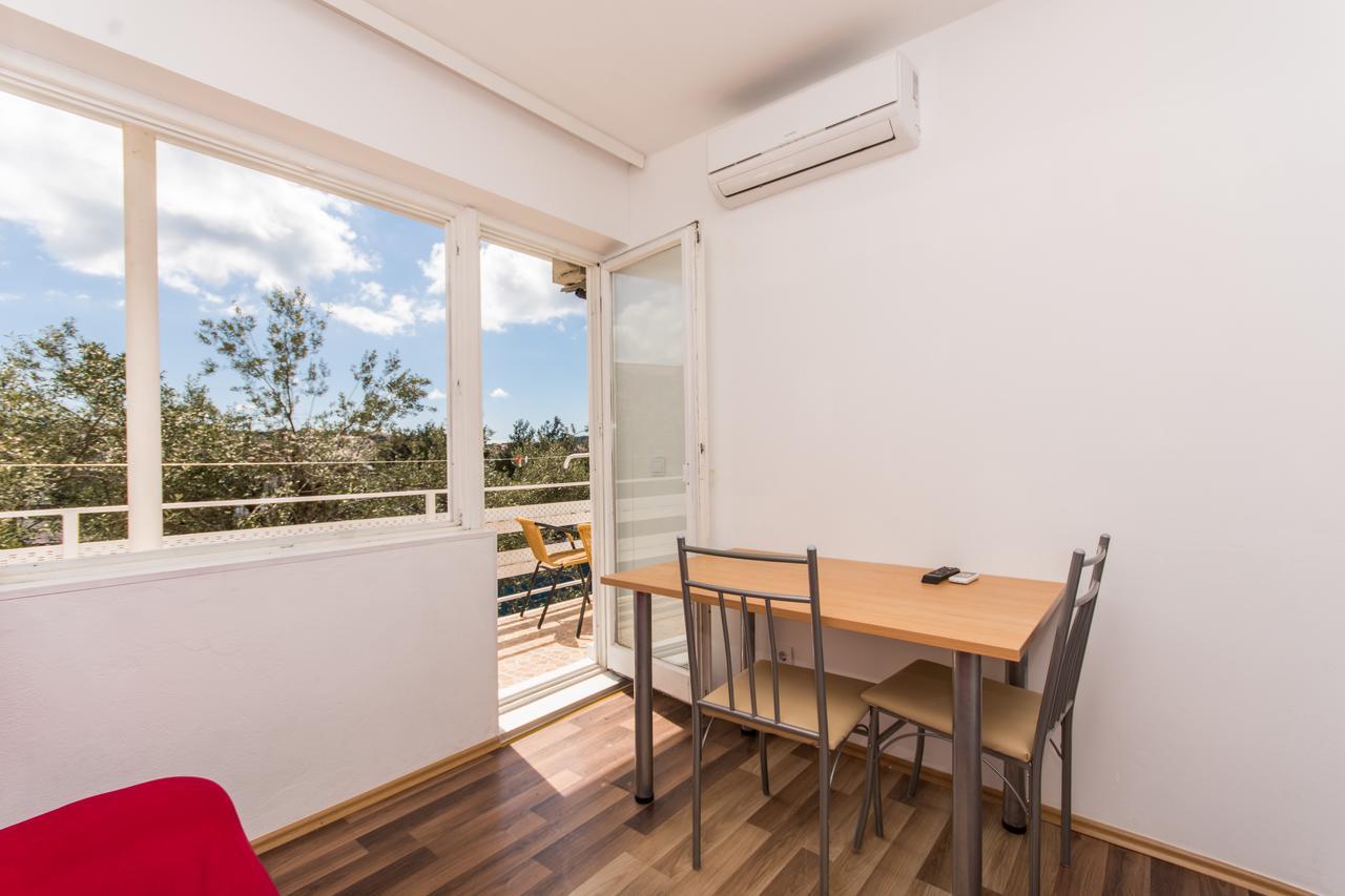 Apartments Balote Trogir Luaran gambar