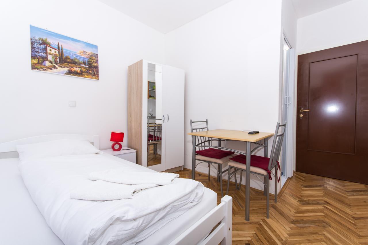 Apartments Balote Trogir Luaran gambar
